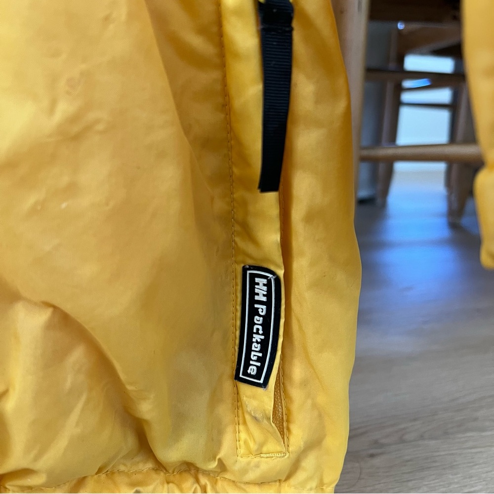 Helly Hansen Unisex Packable Rain Jacket - Picture 4 of 4